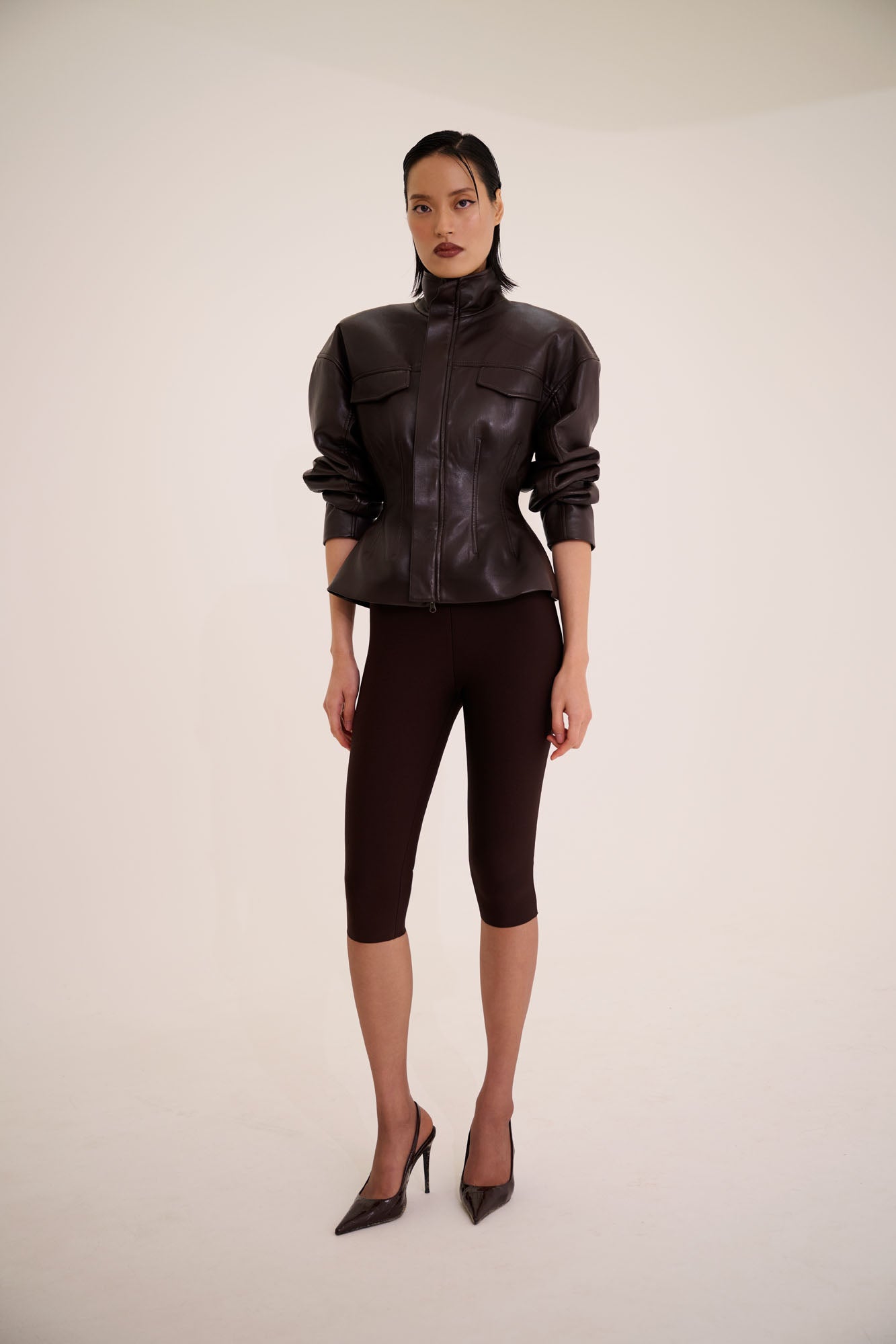 Aire Capri Pants | Chocolate