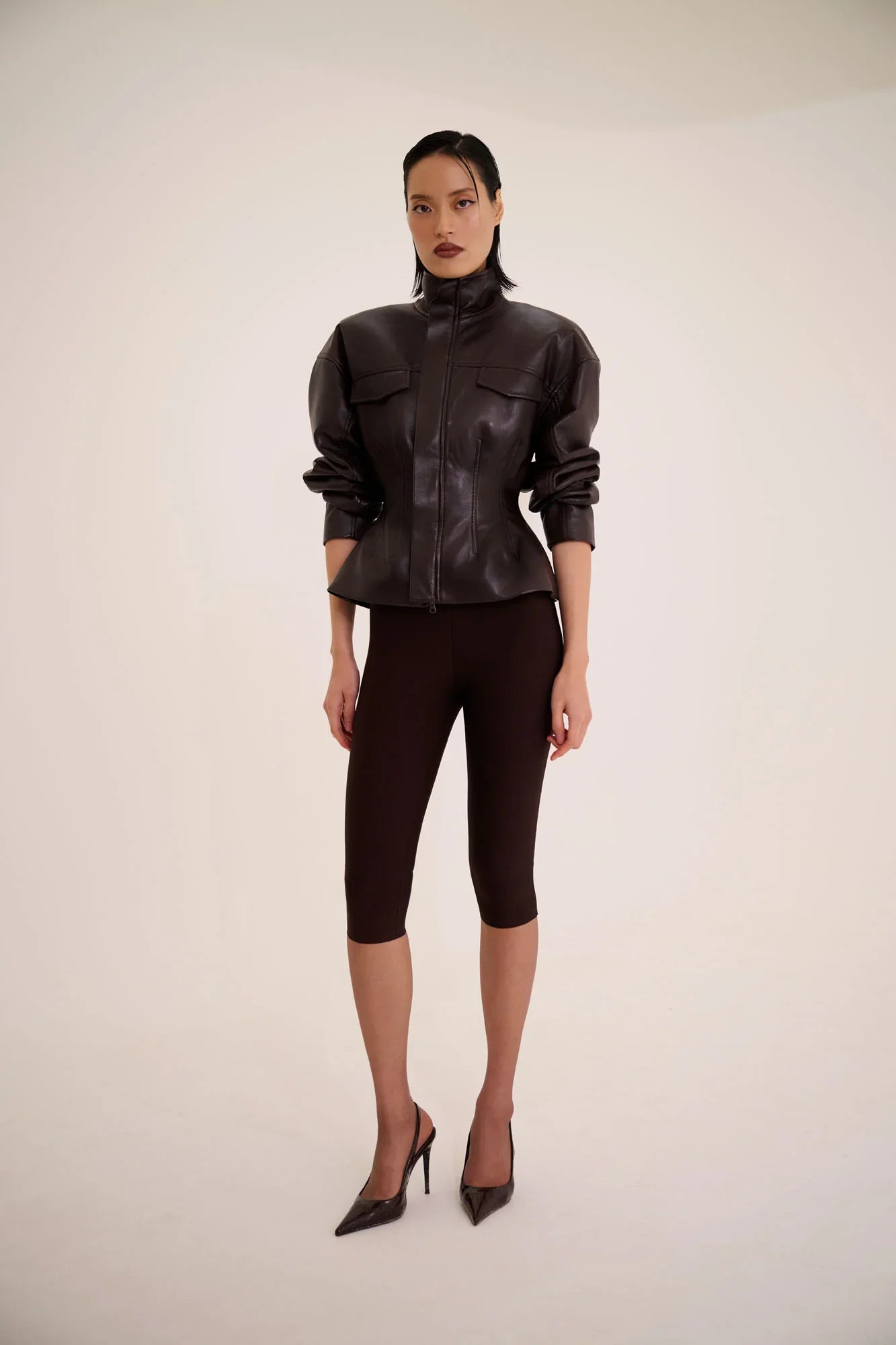 Aire Capri Pants | Chocolate